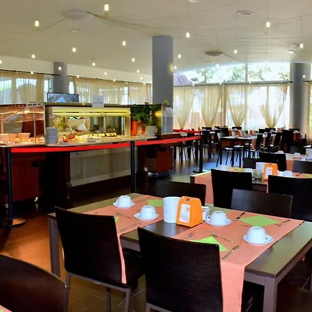 Elegant Seaview Flat With Private Terrace Апартаменти Бібіоне