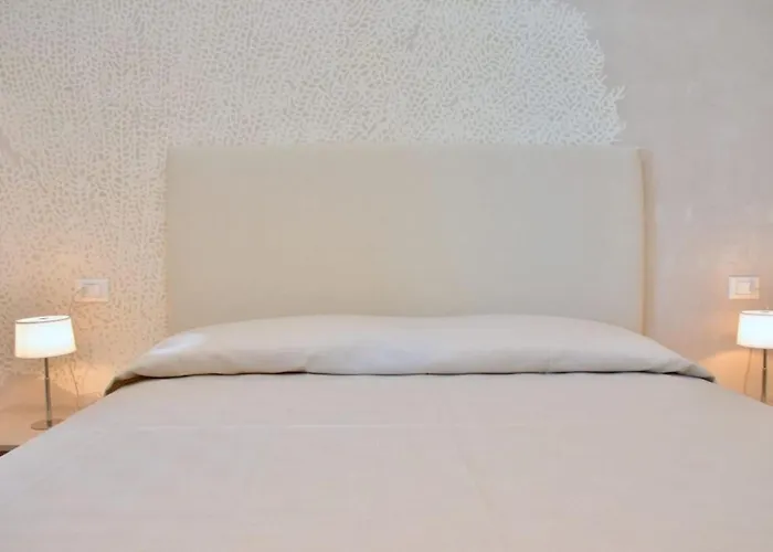 Elegant Seaview Flat With Private Terrace 公寓 *