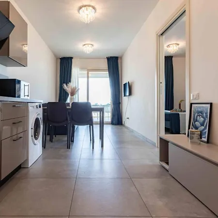 Apartamento Elegant Seaview Flat With Private Terrace