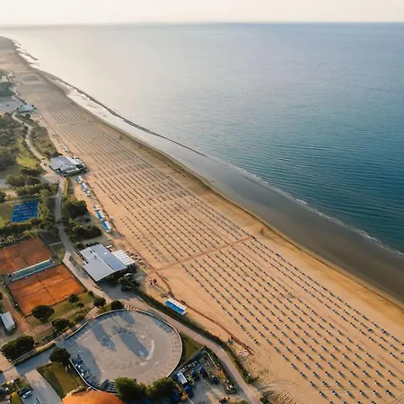 Apartamento Elegant Seaview Flat With Private Terrace Bibione