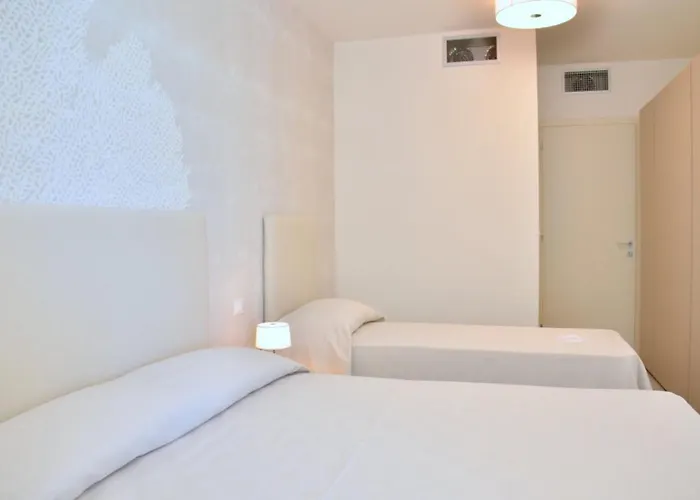 Elegant Seaview Flat With Private Terrace Daire