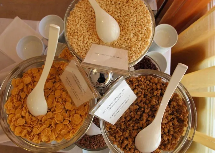 Elegant Seaview Flat With Private Terrace